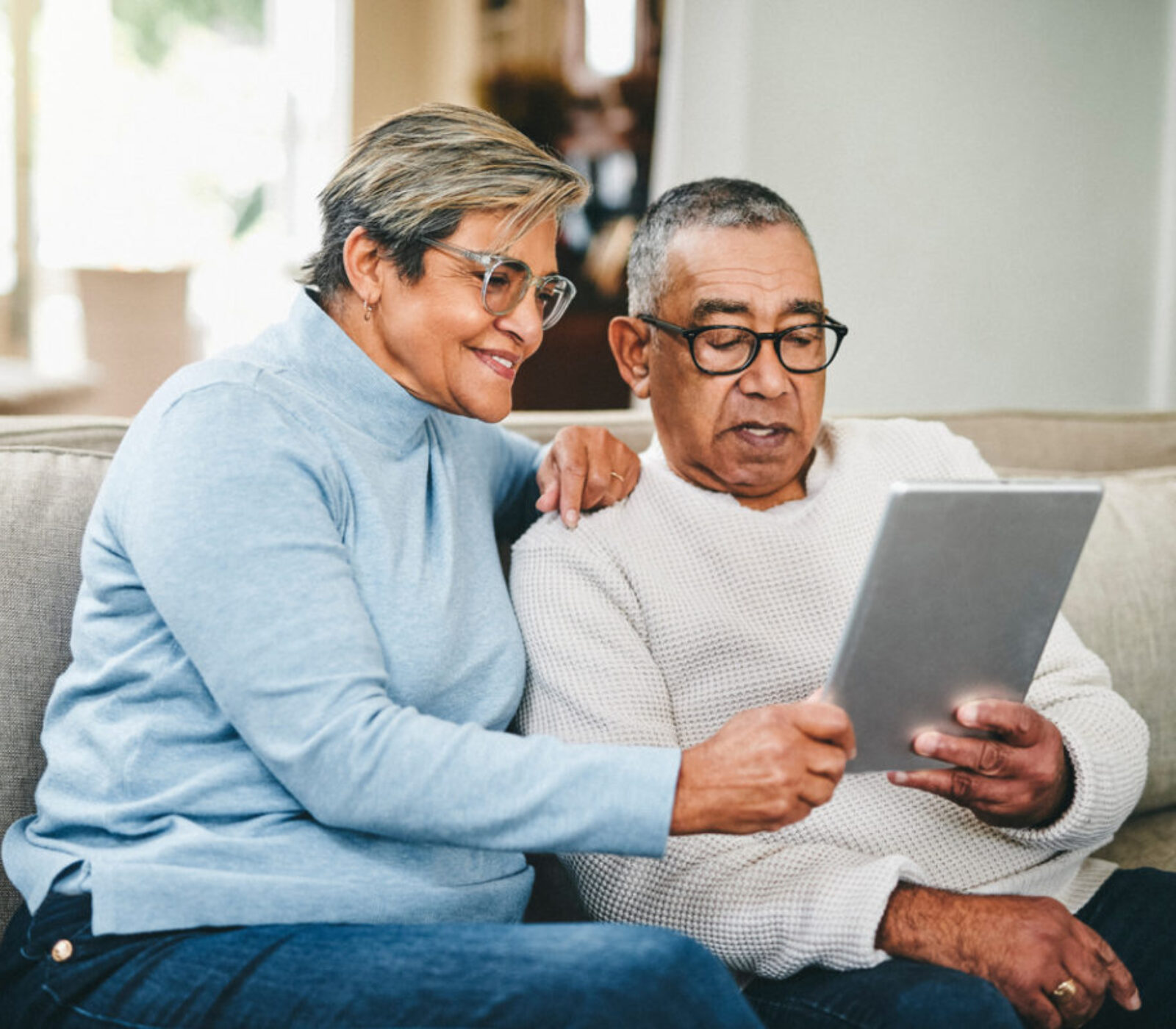 Technology for Seniors: Essential Websites and Apps