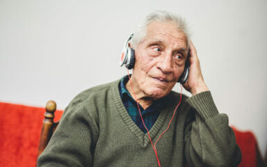 Why Music is an Important Part of Dementia Therapy